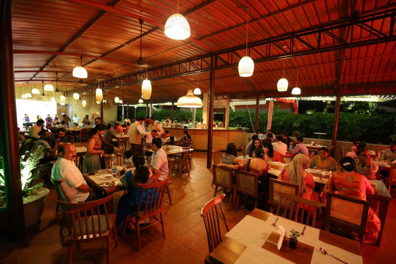 The Estate Resort, Bar&Restaurant Mudbidri Exterior foto